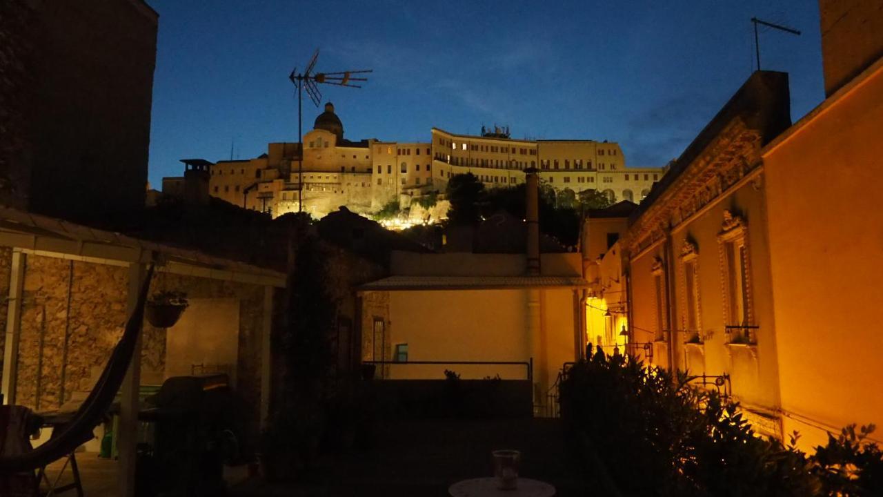 Al Sale Bed & Breakfast Cagliari Exterior photo
