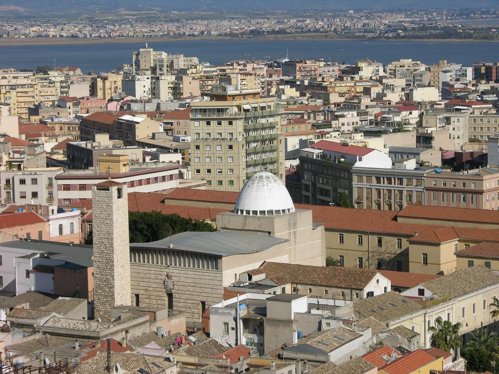 Al Sale Bed & Breakfast Cagliari Exterior photo