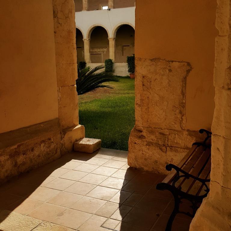 Al Sale Bed & Breakfast Cagliari Exterior photo