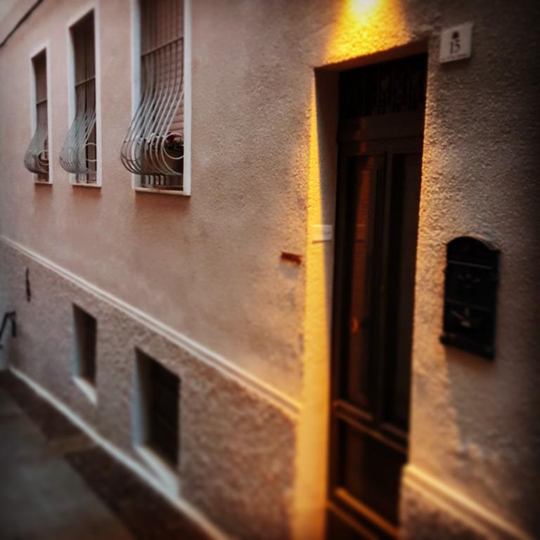 Al Sale Bed & Breakfast Cagliari Exterior photo